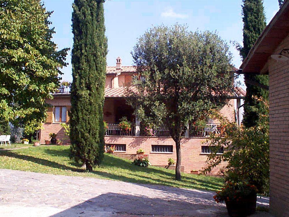 Agriturismo Malafrasca Сиена Экстерьер фото