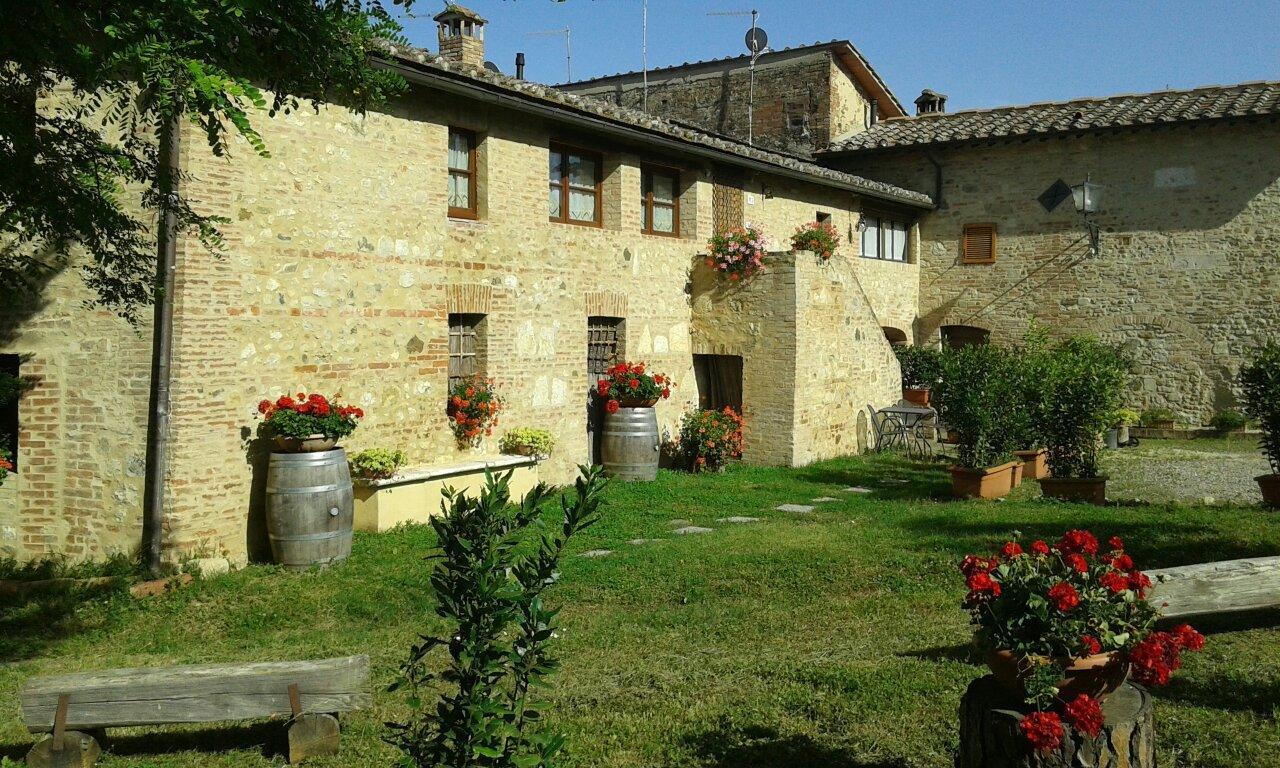 Agriturismo Malafrasca Сиена Экстерьер фото